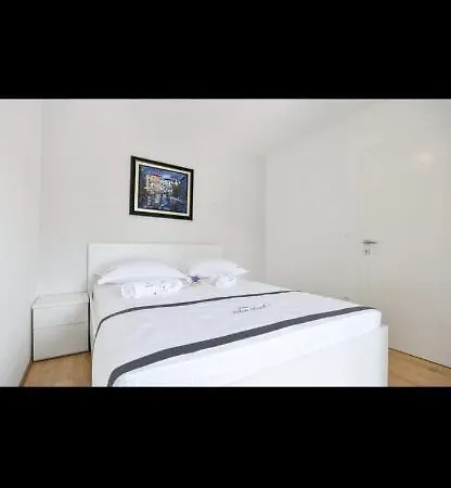 White Pearl In Slivno Villa Slivno (Split-Dalmatia)